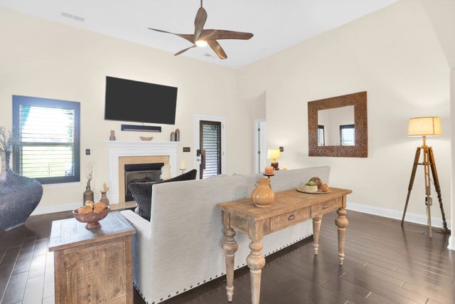 1003 Reese Dr, Franklin, TN 37069