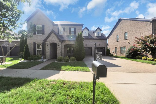1003 Reese Dr, Franklin, TN 37069