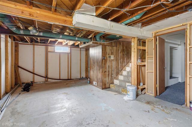 1334 Wade Street, Des Moines, IA 50315
