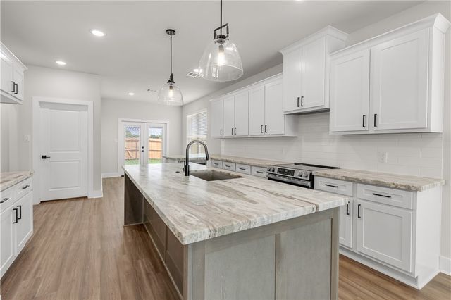 865 Double Mountain Road, College Station, TX 77845