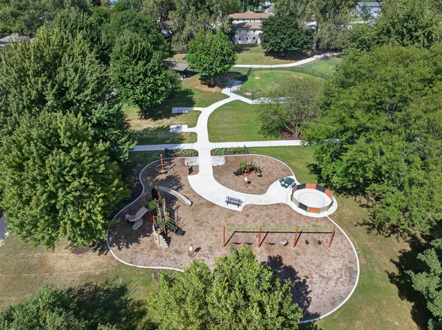 11199 Douglas Avenue, Huntley, IL 60142