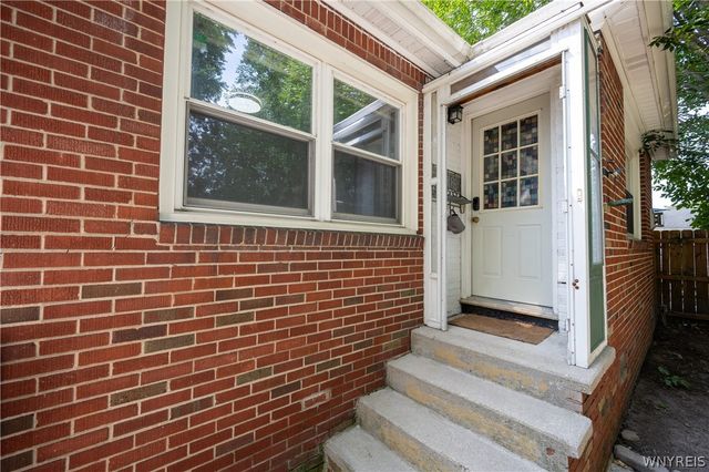 56 University Court, Amherst, NY 14226
