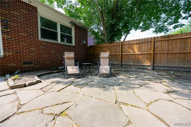 56 University Court, Amherst, NY 14226
