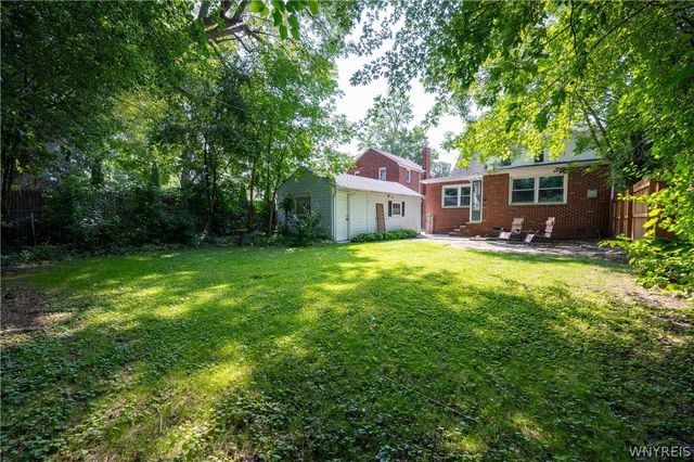 56 University Court, Amherst, NY 14226