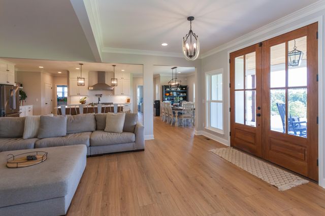 691 Hughes Road SE, Cleveland, TN 37323