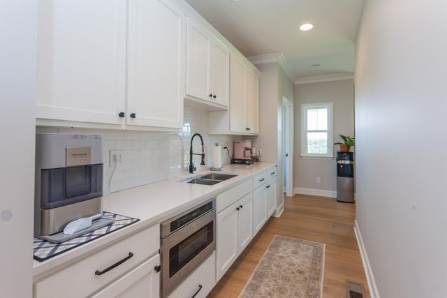 691 Hughes Road SE, Cleveland, TN 37323