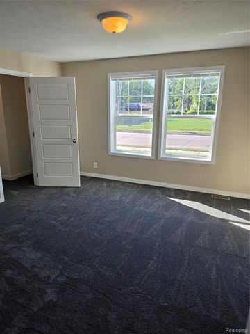 29218 Bock Street, Garden City, MI 48135