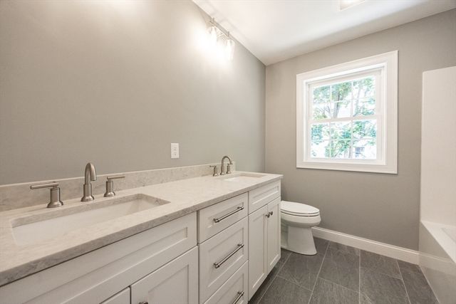 122 Canal Street, Blackstone, MA 01504