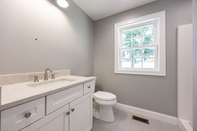 122 Canal Street, Blackstone, MA 01504