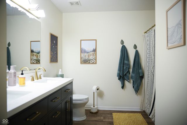 10811 Kaplan Court, Fishers, IN 46038