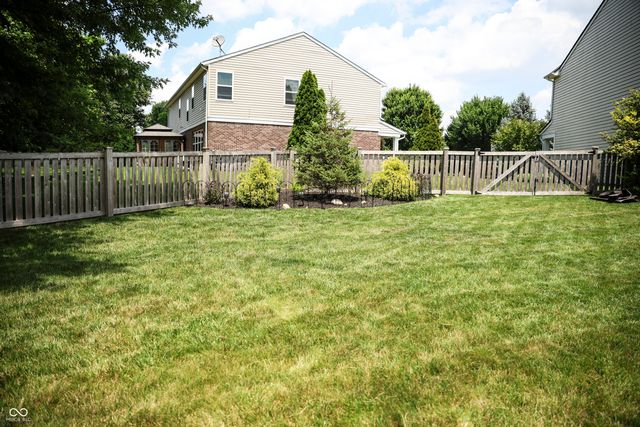 10811 Kaplan Court, Fishers, IN 46038