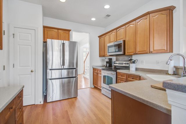 9258 Markleys Grove Boulevard, Summerville, SC 29485