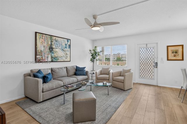 3052 Guildford C 3052, Boca Raton, FL 33434