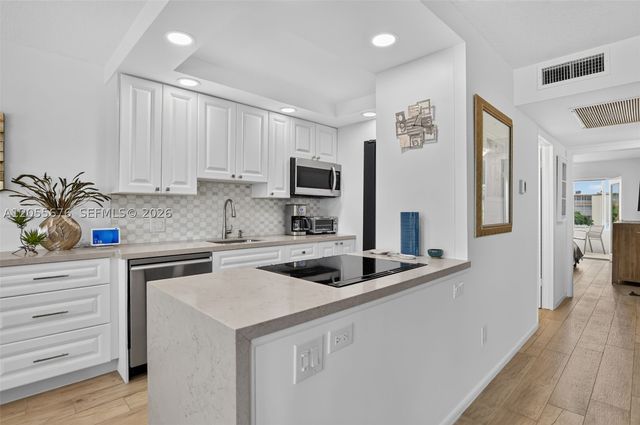 3052 Guildford C 3052, Boca Raton, FL 33434