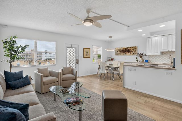 3052 Guildford C 3052, Boca Raton, FL 33434