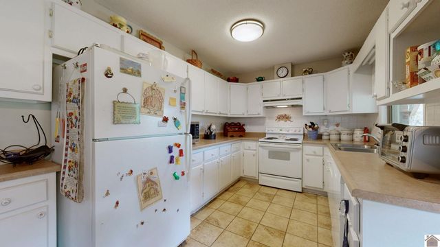 7146 Kirksey Road, Benton, KY 42025