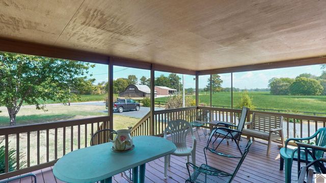 7146 Kirksey Road, Benton, KY 42025