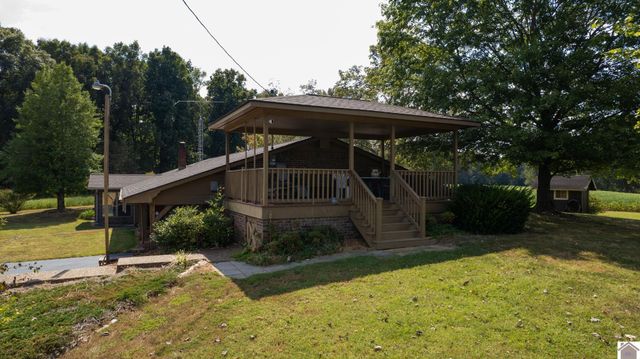 7146 Kirksey Road, Benton, KY 42025