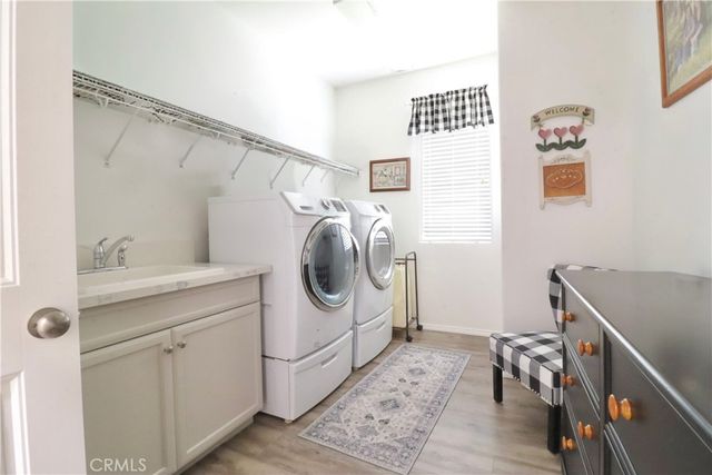 4964 Thornberry, Fontana, CA 92336