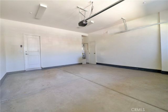 4964 Thornberry, Fontana, CA 92336