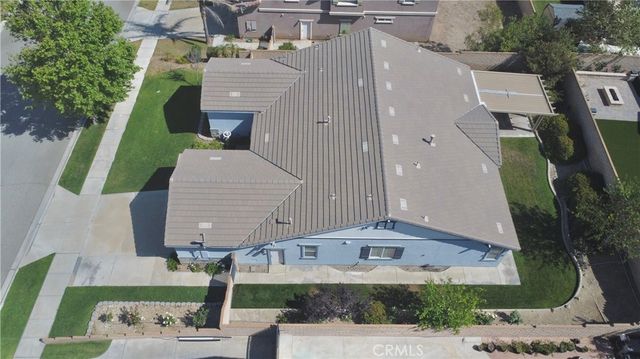 4964 Thornberry, Fontana, CA 92336