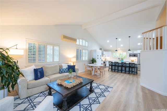 95-1081 Alaoki Street, Mililani, HI 96789