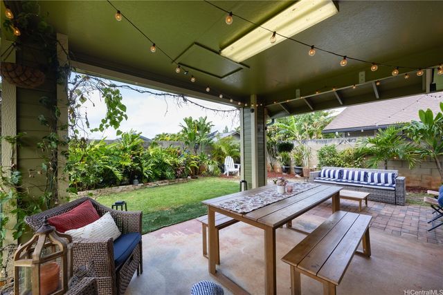 95-1081 Alaoki Street, Mililani, HI 96789