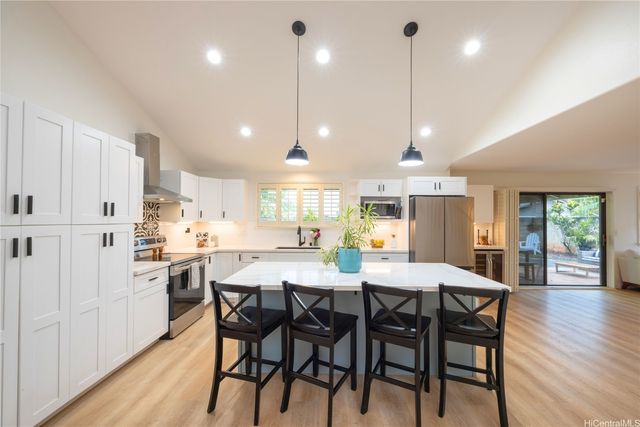 95-1081 Alaoki Street, Mililani, HI 96789