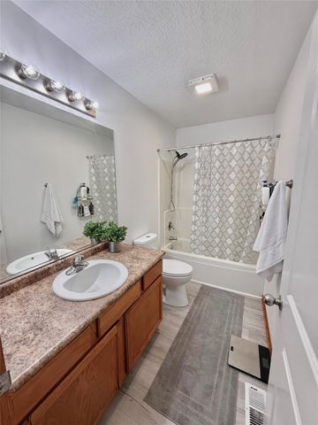 3035 SW Arlan Lane, Ankeny, IA 50023