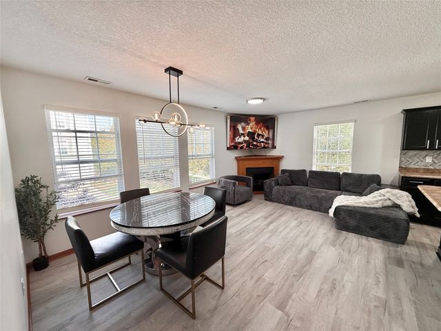 3035 SW Arlan Lane, Ankeny, IA 50023