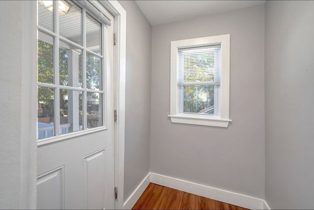 28 Edgewood Circle, Quincy, MA 02169