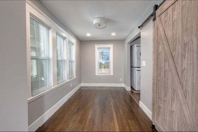 28 Edgewood Circle, Quincy, MA 02169