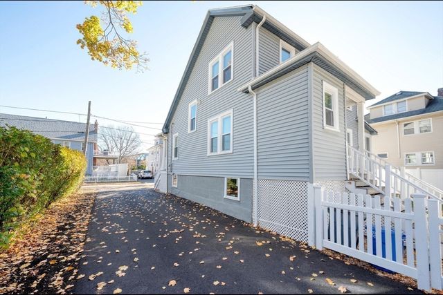 28 Edgewood Circle, Quincy, MA 02169