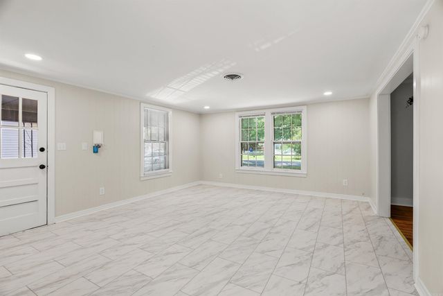 2010 Hairston Street, Conway, AR 72034