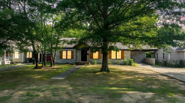 2010 Hairston Street, Conway, AR 72034