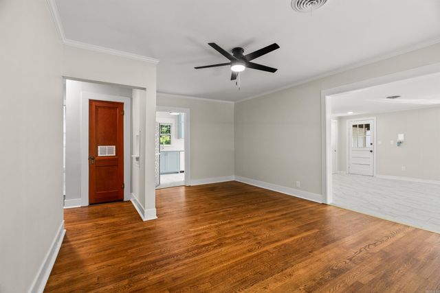 2010 Hairston Street, Conway, AR 72034