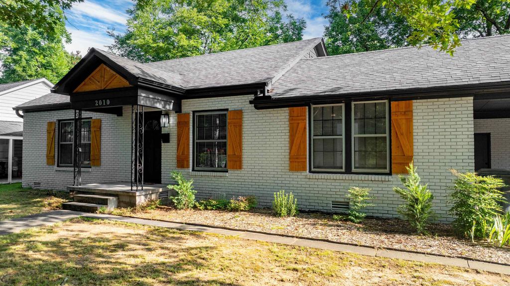 2010 Hairston Street, Conway, AR 72034