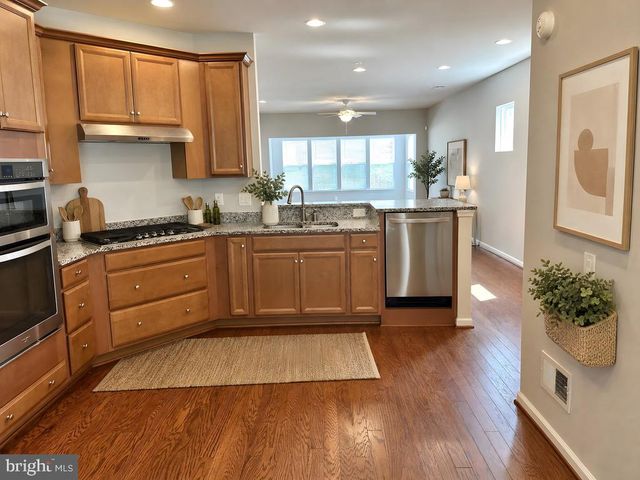 212 DENISON ST, Fredericksburg, VA 22406