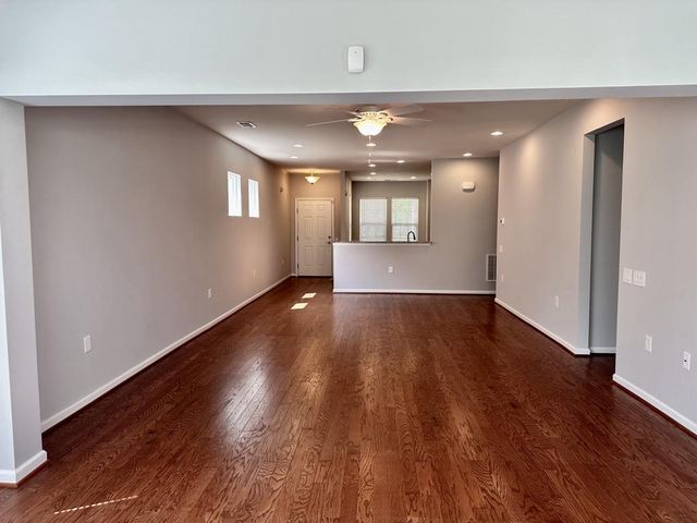 212 DENISON ST, Fredericksburg, VA 22406