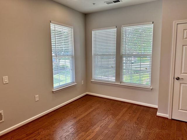 212 DENISON ST, Fredericksburg, VA 22406