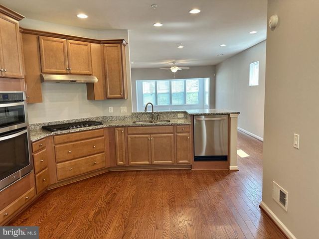 212 DENISON ST, Fredericksburg, VA 22406