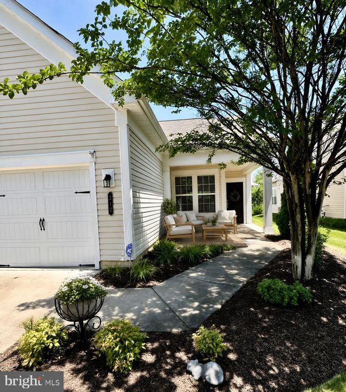 212 DENISON ST, Fredericksburg, VA 22406