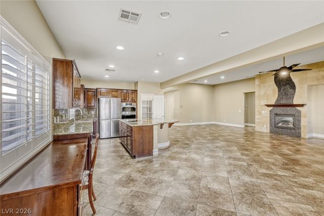 6427 Collingsworth Street, Las Vegas, NV 89131