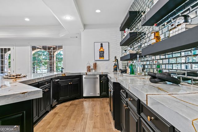 1230 Lake Club Drive, Greensboro, GA 30642