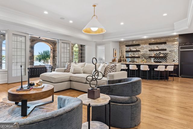 1230 Lake Club Drive, Greensboro, GA 30642