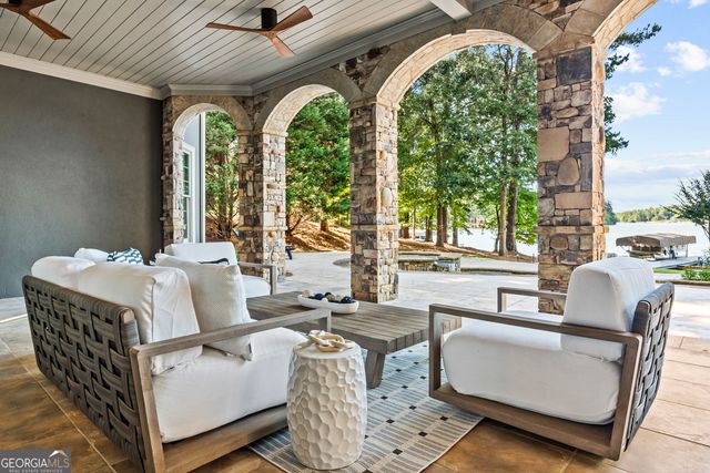 1230 Lake Club Drive, Greensboro, GA 30642