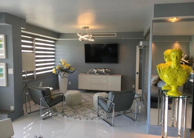 3233 NE 34th Street 717, Fort Lauderdale, FL 33308