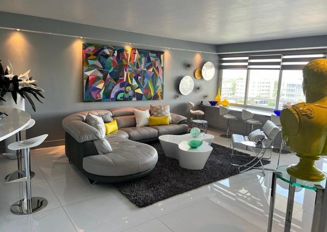 3233 NE 34th Street 717, Fort Lauderdale, FL 33308