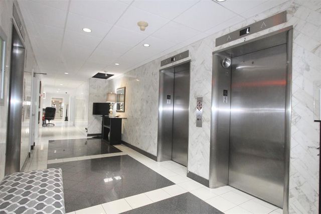 3233 NE 34th Street 717, Fort Lauderdale, FL 33308