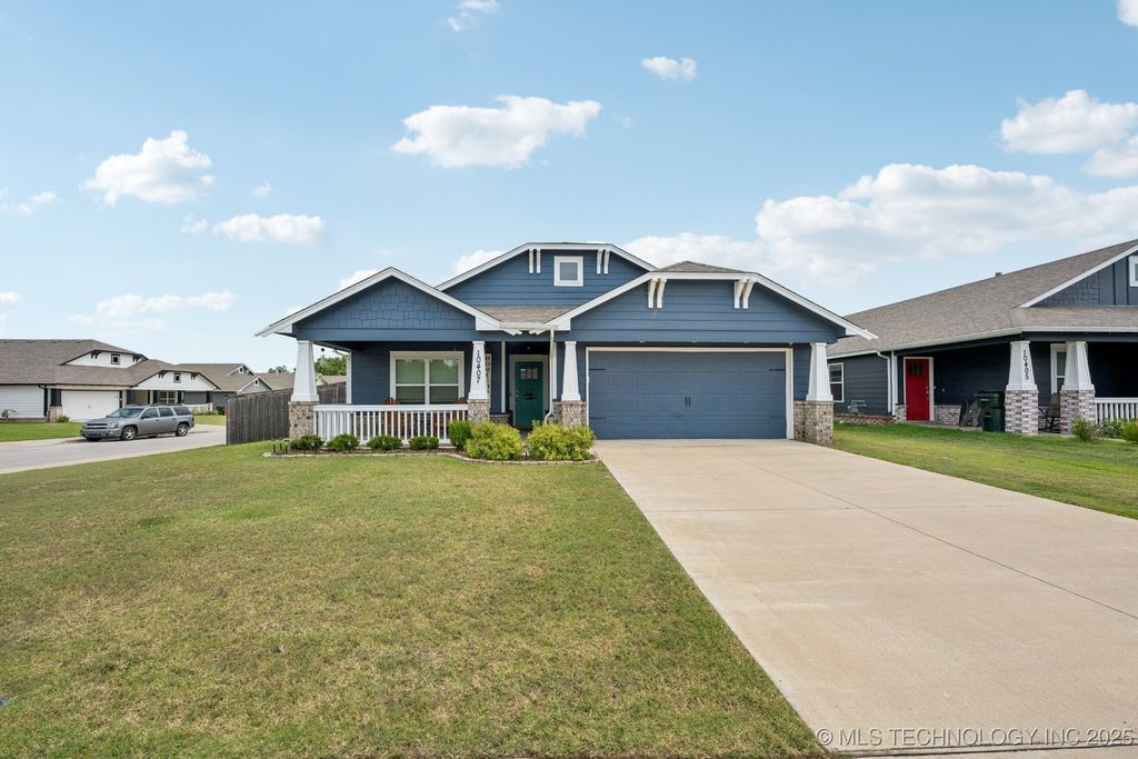 10407 N 98th Avenue, Owasso, OK 74055